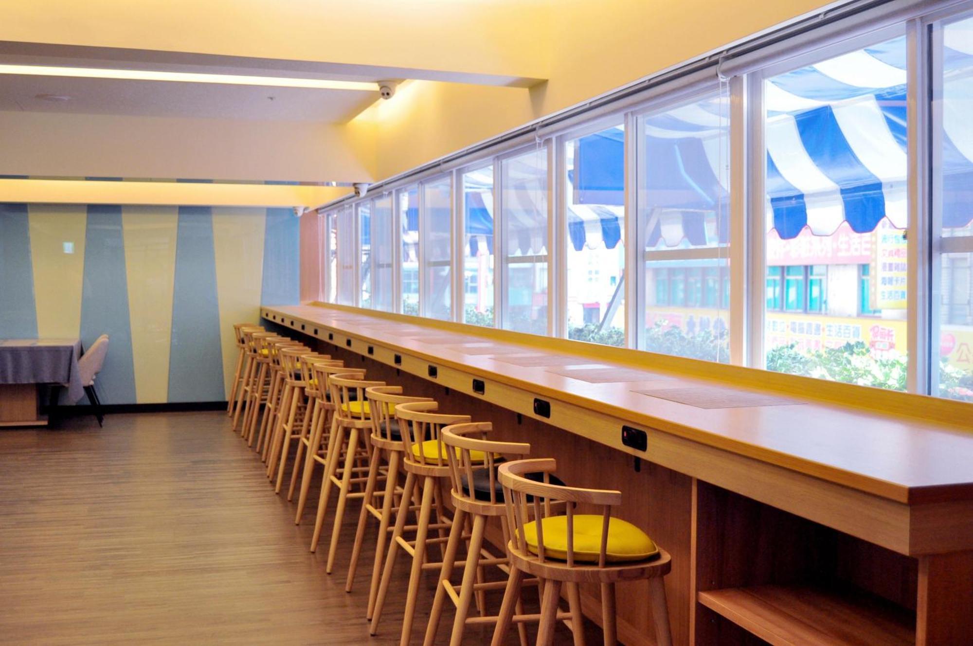 Fish Hotel Kaohsiung Eksteriør billede